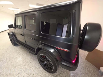 2026 Mercedes-Benz AMG G 63 4MATIC - miniatura 2