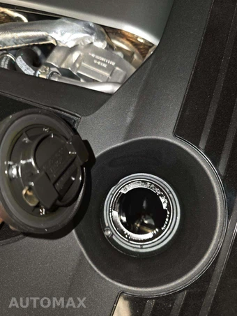 2026 Mercedes-Benz AMG G 63 4MATIC - miniatura 24