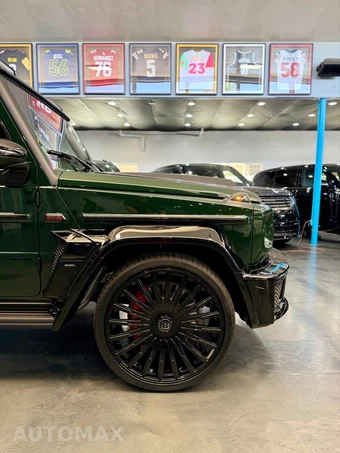 2026 Mercedes-Benz AMG G 63 4MATIC - miniatura 12