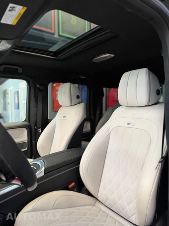 2026 Mercedes-Benz AMG G 63 4MATIC - miniatura 17