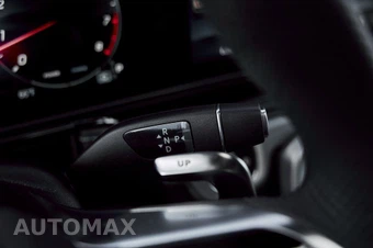 2026 Mercedes-Benz AMG G 63 - miniatura 63