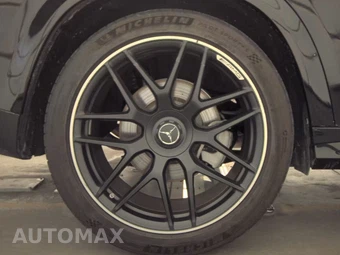 2026 Mercedes-Benz AMG GLE 53 4MATIC+ - miniatura 11
