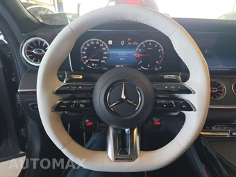 2026 Mercedes-Benz AMG GT 63 4MATIC+ Hatchback – miniatura 10
