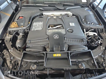 2026 Mercedes-Benz AMG GT 63 4MATIC+ Hatchback – miniatura 15