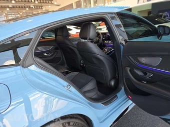 2026 Mercedes-Benz AMG GT 63 4MATIC+ Hatchback – miniatura 16