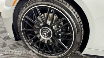 2026 Mercedes-Benz AMG SL 63 - miniatura 12