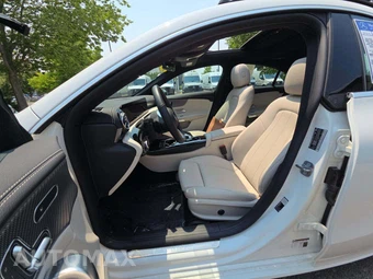 2026 Mercedes-Benz CLA 250 4MATIC – miniatura 3