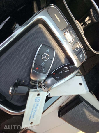 2026 Mercedes-Benz CLA 250 4MATIC – miniatura 5