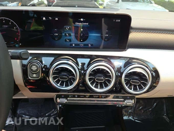 2026 Mercedes-Benz CLA 250 4MATIC – miniatura 7