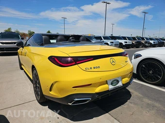 2026 Mercedes-Benz CLE 300 4MATIC Convertible - miniatura 2