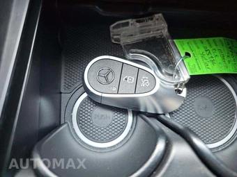 2026 Mercedes-Benz CLE 300 4MATIC Convertible - miniatura 8