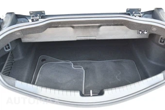 2026 Mercedes-Benz CLE 450 4MATIC Convertible - miniatura 17