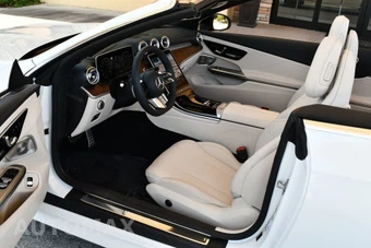 2026 Mercedes-Benz CLE 450 4MATIC Convertible - miniatura 59