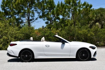 2026 Mercedes-Benz CLE 450 4MATIC Convertible - miniatura 7