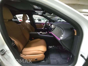 2026 Mercedes-Benz E 350 Sedan - miniatura 18