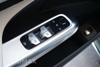 2026 Mercedes-Benz E 350 Sedan - miniatura 24