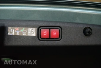 2026 Mercedes-Benz E 350 Sedan - miniatura 29