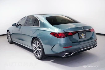 2026 Mercedes-Benz E 350 Sedan - miniatura 6