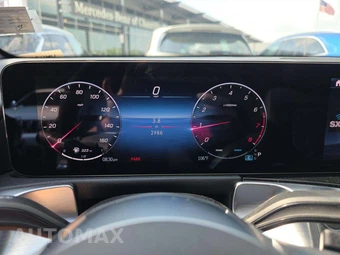 2026 Mercedes-Benz GLB 250 4MATIC – miniatura 9