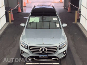 2026 Mercedes-Benz GLB 250 - miniatura 2