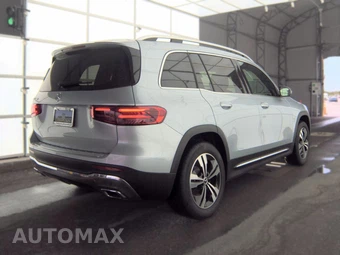 2026 Mercedes-Benz GLB 250 - miniatura 4
