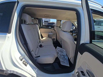 2026 Mercedes-Benz GLB 250 - miniatura 16