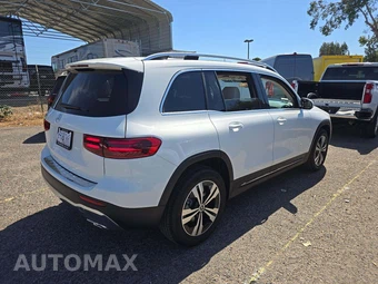 2026 Mercedes-Benz GLB 250 - miniatura 3