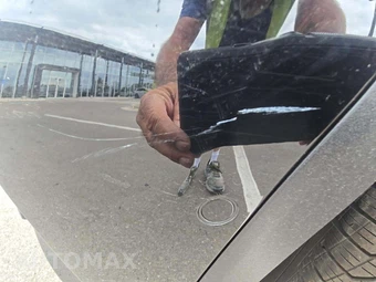2026 Mercedes-Benz GLC 300 4MATIC - miniatura 18