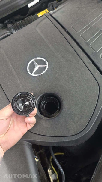 2026 Mercedes-Benz GLC 300 4MATIC - miniatura 24