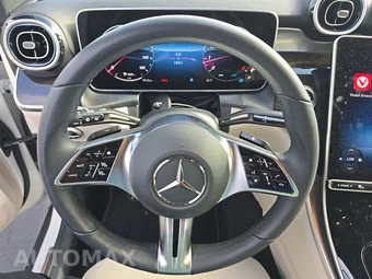 2026 Mercedes-Benz GLC 300 – miniatura 10