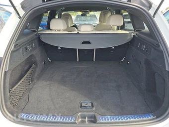 2026 Mercedes-Benz GLC 300 – miniatura 17