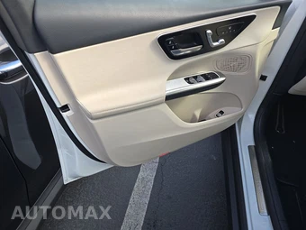 2026 Mercedes-Benz GLC 300 – miniatura 9