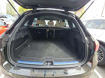 2026 Mercedes-Benz GLC 300 - miniatura 14