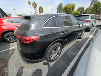 2026 Mercedes-Benz GLC 300 - miniatura 3