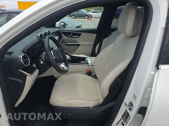 2026 Mercedes-Benz GLC 300 - miniatura 13