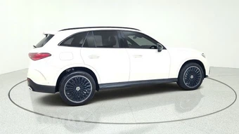 2026 Mercedes-Benz GLC 300 - miniatura 12