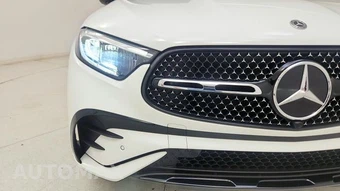 2026 Mercedes-Benz GLC 300 - miniatura 23
