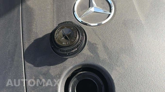 2026 Mercedes-Benz GLC 300 - miniatura 18