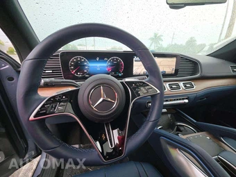 2026 Mercedes-Benz GLE 450 - miniatura 10
