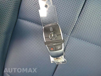 2026 Mercedes-Benz GLE 450 - miniatura 8