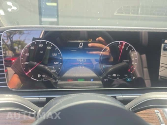 2026 Mercedes-Benz GLE 450e 4MATIC - miniatura 9