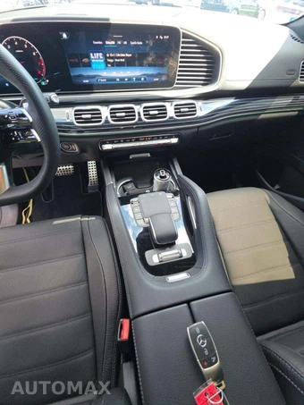 2026 Mercedes-Benz GLS 450 4MATIC - miniatura 10