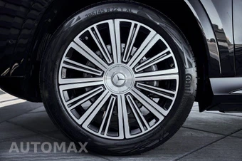 2026 Mercedes-Benz Maybach GLS 600 4MATIC - miniatura 3