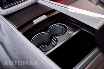 2026 Mercedes-Benz Maybach GLS 600 4MATIC - miniatura 55