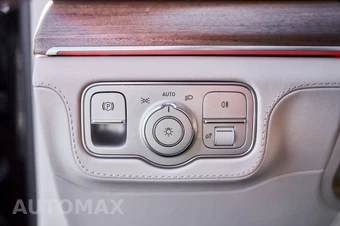 2026 Mercedes-Benz Maybach GLS 600 4MATIC - miniatura 62