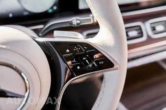 2026 Mercedes-Benz Maybach GLS 600 4MATIC - miniatura 67