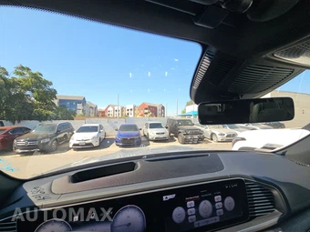 2026 Mercedes-Benz Maybach GLS 600 4MATIC – miniatura 11
