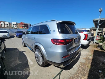 2026 Mercedes-Benz Maybach GLS 600 4MATIC – miniatura 6