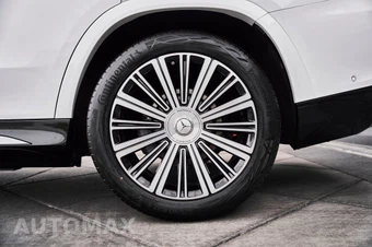 2026 Mercedes-Benz Maybach GLS 600 4MATIC - miniatura 12