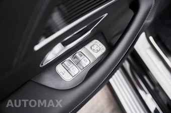 2026 Mercedes-Benz Maybach GLS 600 4MATIC - miniatura 30